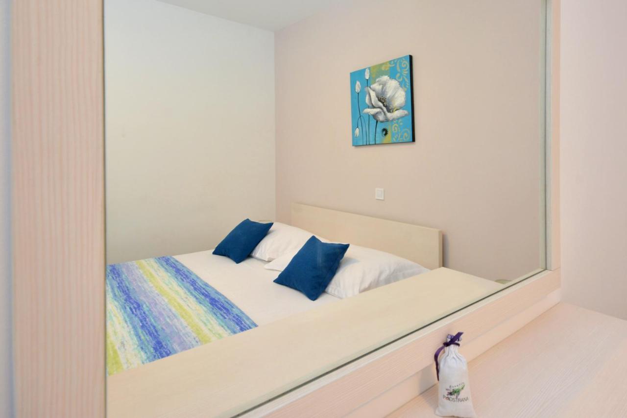 Seas The Day Apartments Подстрана Екстериор снимка